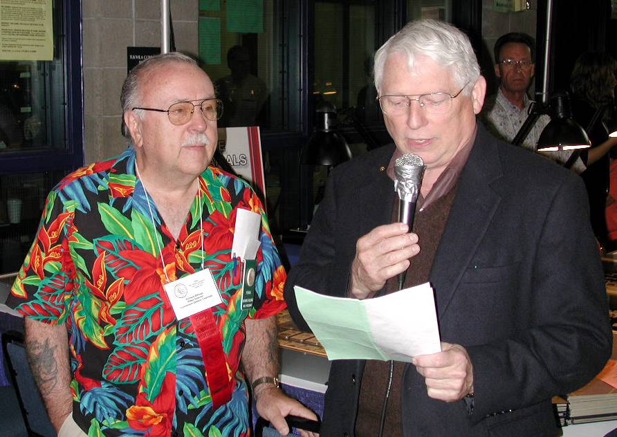 Dick Billings and Mayor of Tukwila